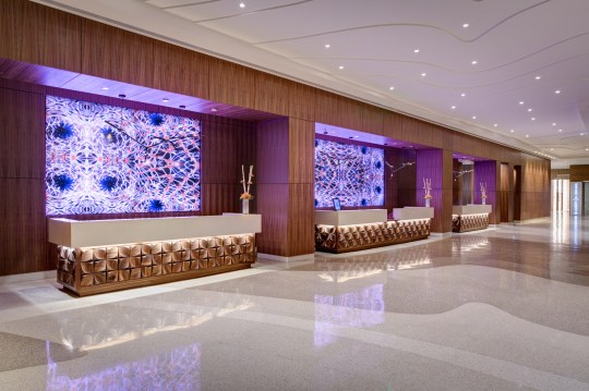 JW_Marriott_Front_Desk
