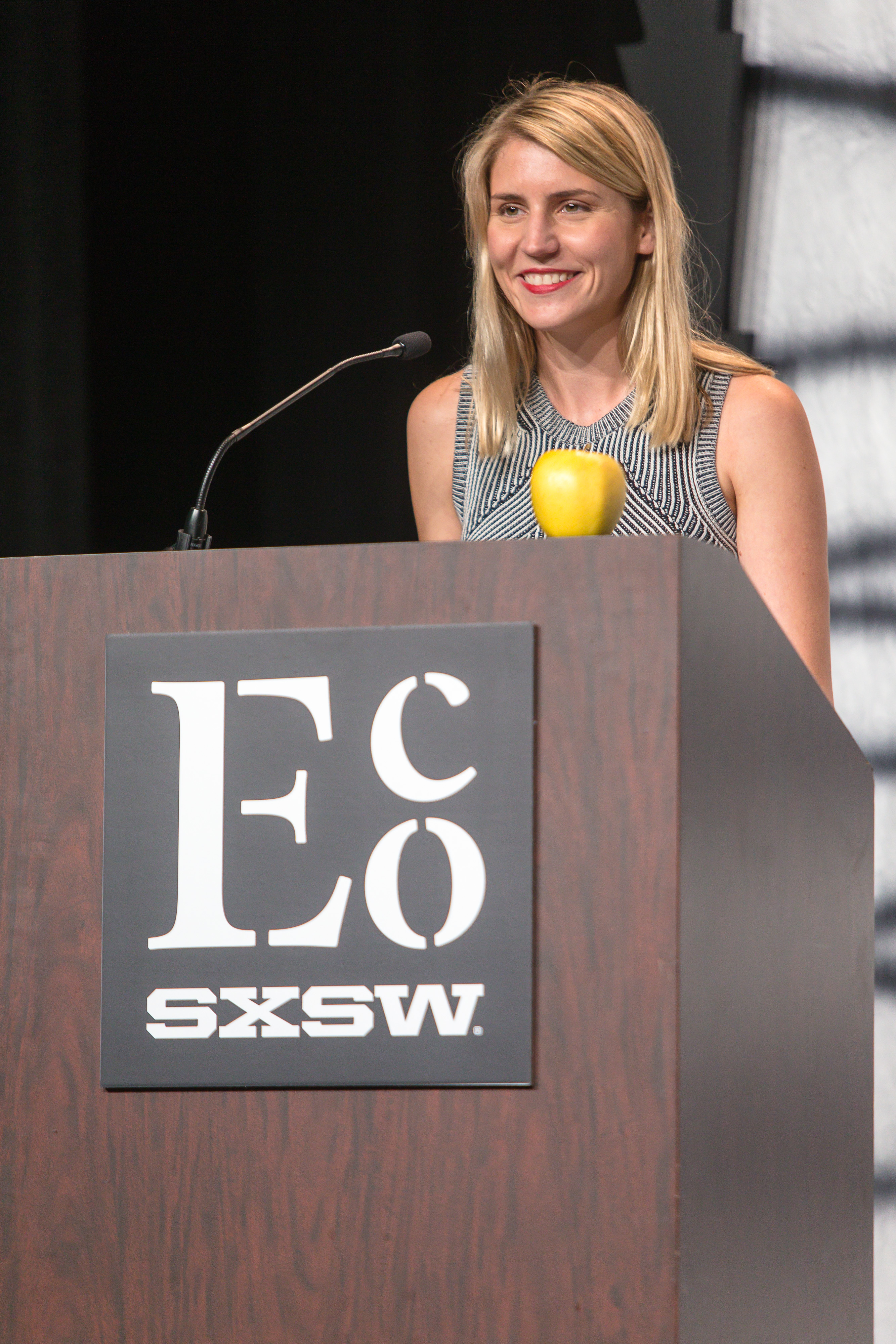 SXSW Eco 2016 – Carolyn Harrold with the Artic Apple, introducing Bill Nye Keynote – Photo by Steve Rogers
