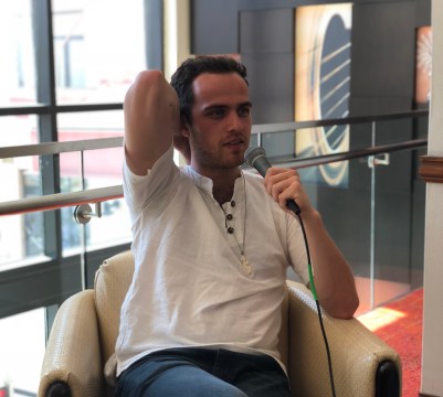 2018 Showcasing Artist, Jordan Rakei – Photo by Carina Torres