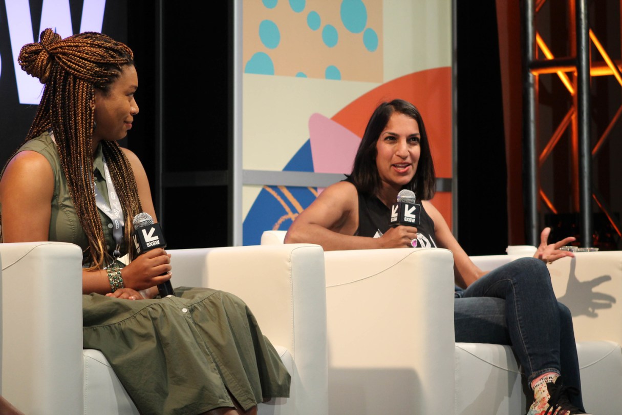 Female Gaze: Alternative Fact or Actual Movement. Photo by Nicole Burton