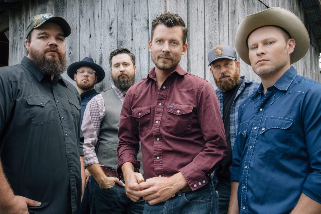 Turnpike Troubadours. Photo by David Mc Clister